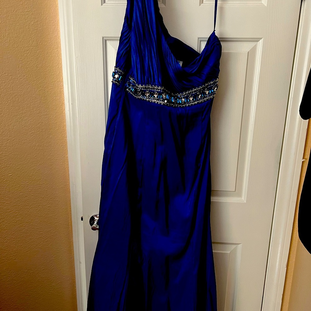 Woman’s bridal party dress
